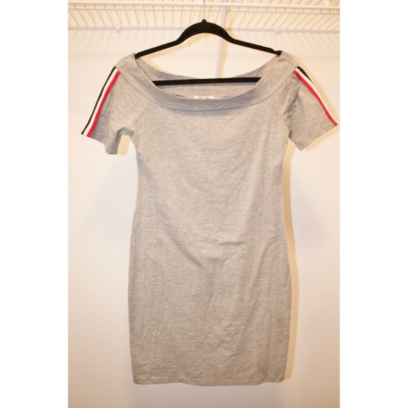 NWT Off shoulder Mini Dress Gray - Picture 1 of 3